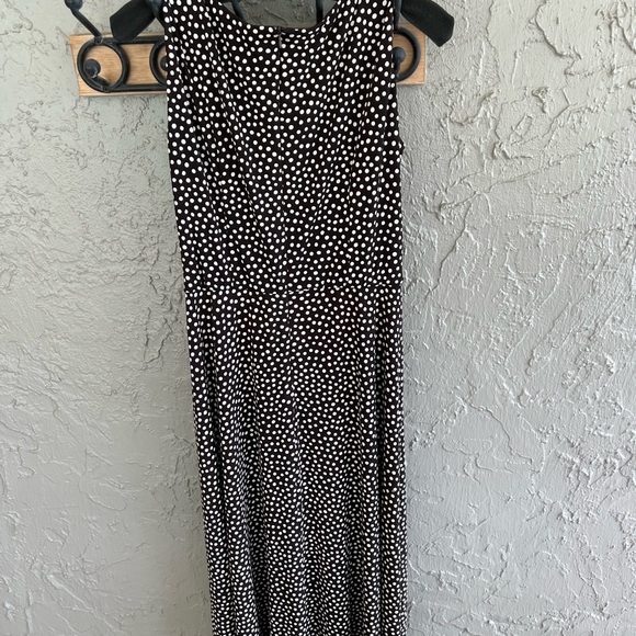 Jessica Howard Dresses & Skirts - Jessica Howard Brown and White Polka Dot Maxi Dress